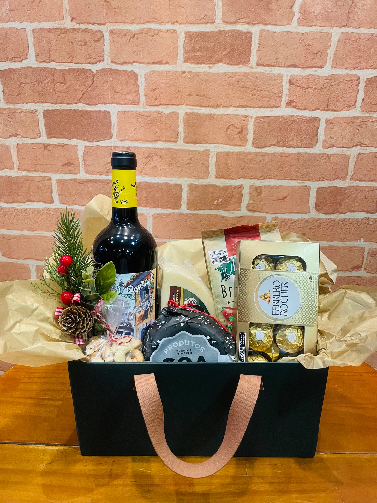 Box Queijos e vinho